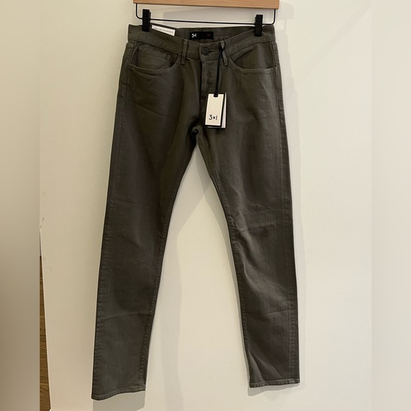 3x1 NWT Men’s Low-Rise Slim JeanColor: SeaweedM5 SelvedgeSize 29Ins …